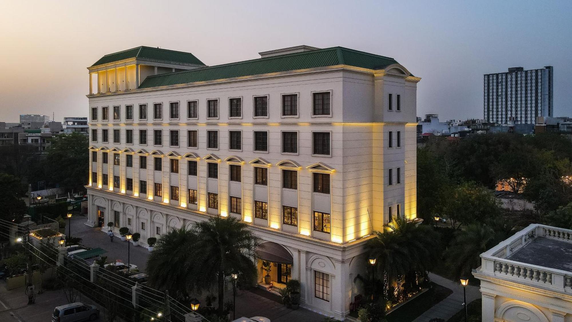 Dlf Club 3 Hotel คูร์เคาน์ ภายนอก รูปภาพ